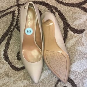 Calvin Klein Brady Leather Pointed Toe Pump